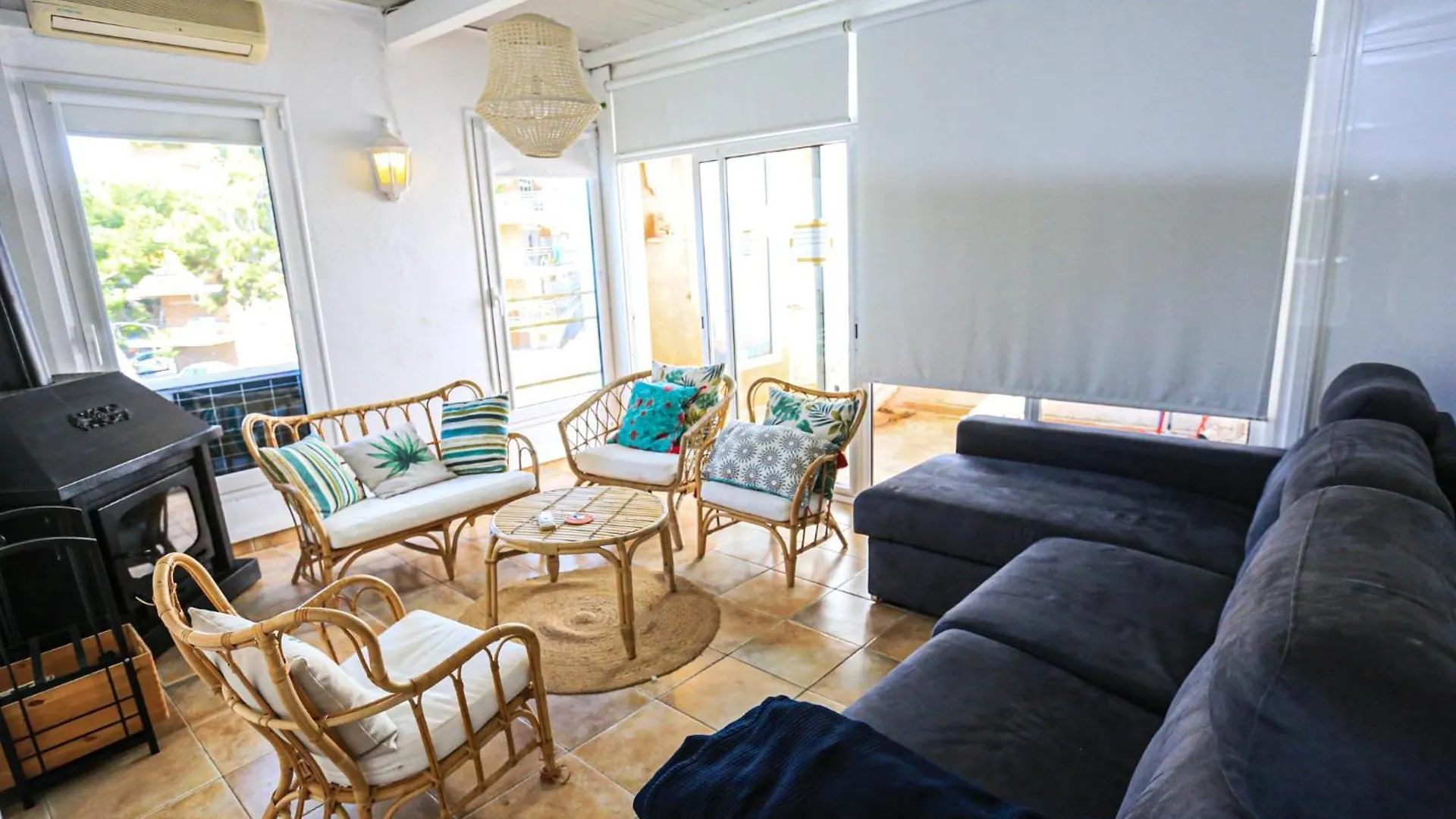 Litoral Costa Dorada - Estrella Only Families Apartment Salou